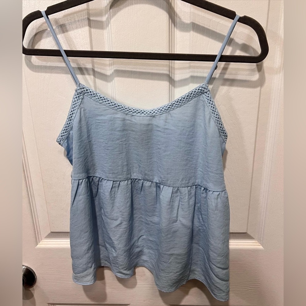 Forever 21 Light Blue Flowy Tank!